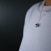 いせしま碧いバロック ネックレス