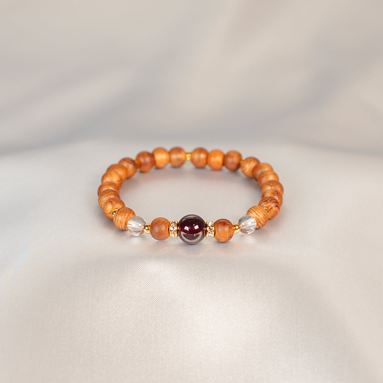 御山杉ブレスレット　ガーネット