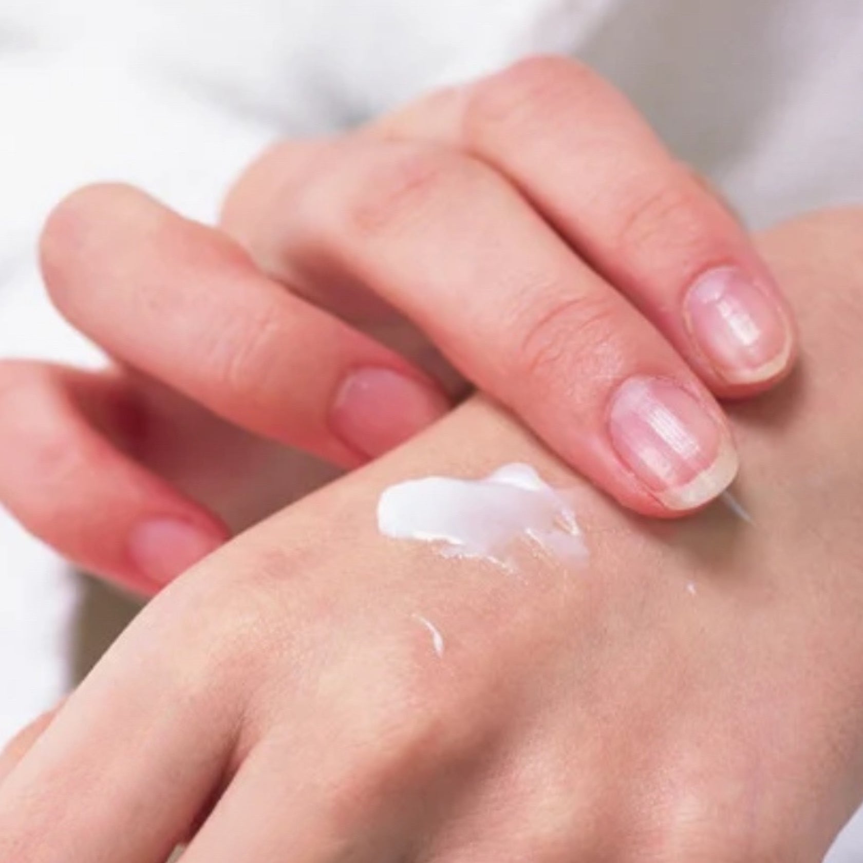 ひのきの香りハンドクリーム